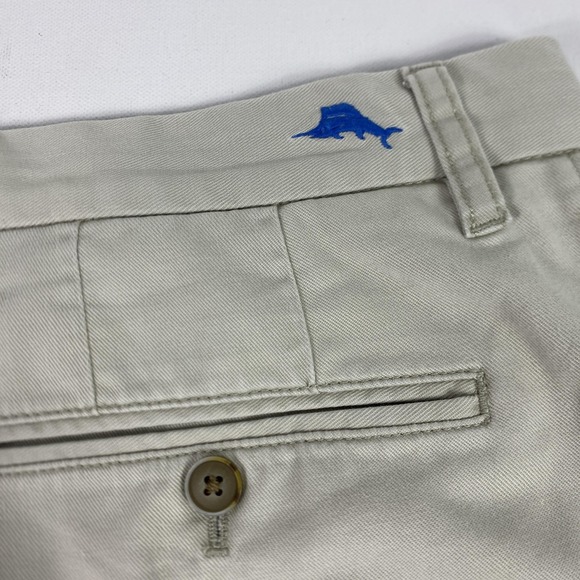 Tommy Bahama Shorts Mens 34 Beige Stretch Chino Flat Front Island 9 Inseam - Picture 7 of 10